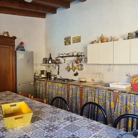 Dependance Con Piscina Augusta