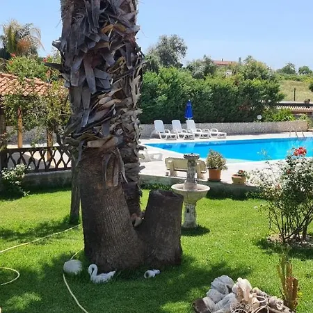 Daire Dependance Con Piscina *